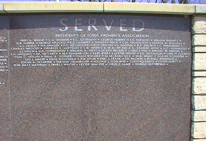 Wall-Served.jpg (92137 bytes)